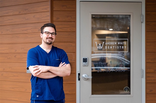 Dr Andrew White Dentist in Champaign and Mahomet